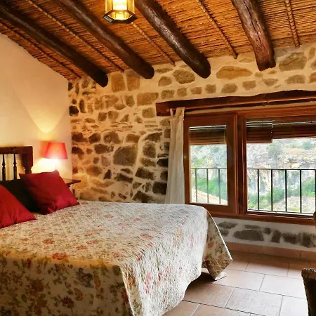 Buhardilla Rústica En La Vall De Gallinera * Patró