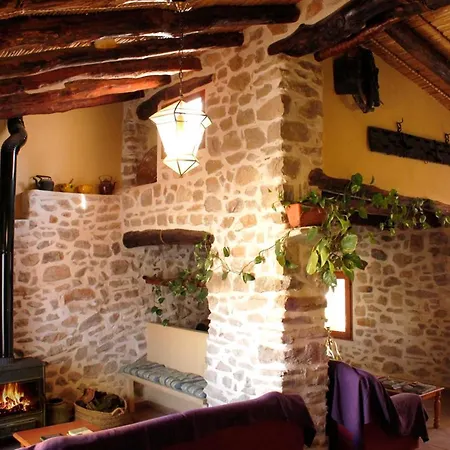 Buhardilla Rustica En La Vall De Gallinera Aparthotel *